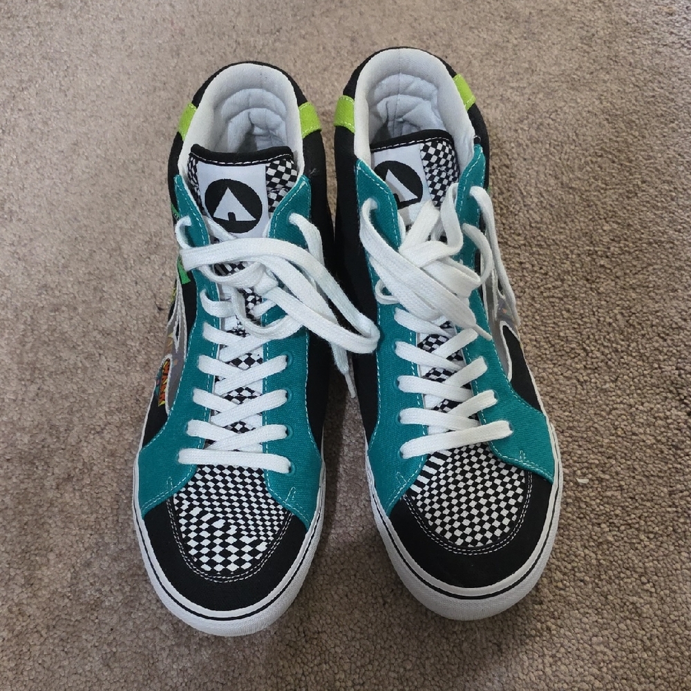 Airwalk Teal and Black Athletic Shoes